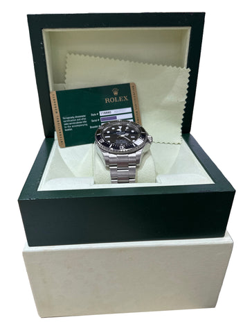 MINT PAPERS Rolex Sea-Dweller Deepsea 44mm BLACK Ceramic Steel Dive 116660 BOX