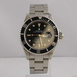 1999 Rolex Submariner Black Stainless Steel 40mm Watch 16610 BOX & PAPERS