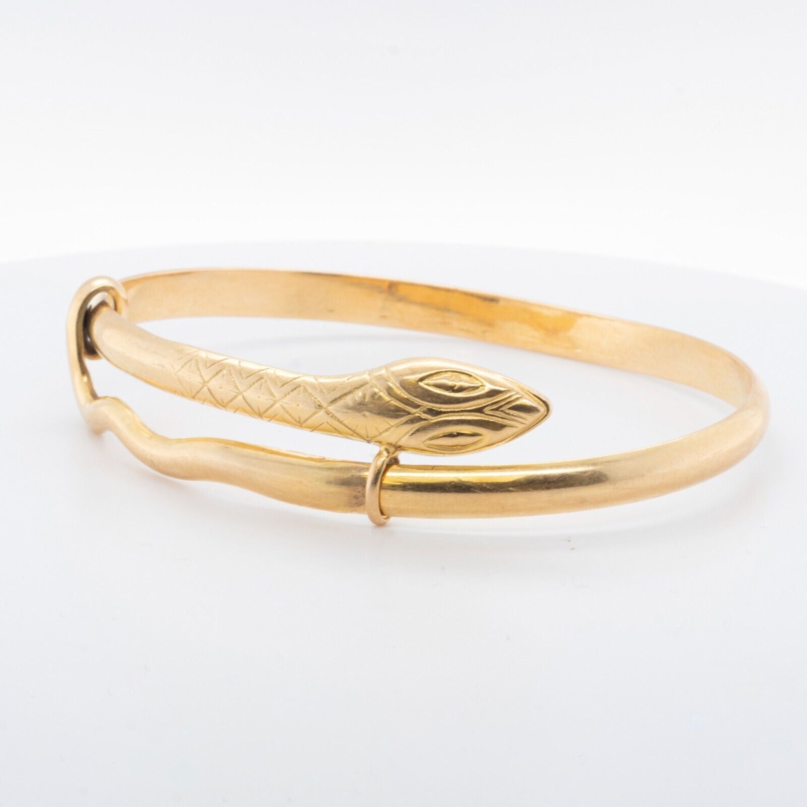 Vintage 1AR 18k Yellow Gold Etched Snake Wrap Bangle Bracelet 32.3g 7.25"