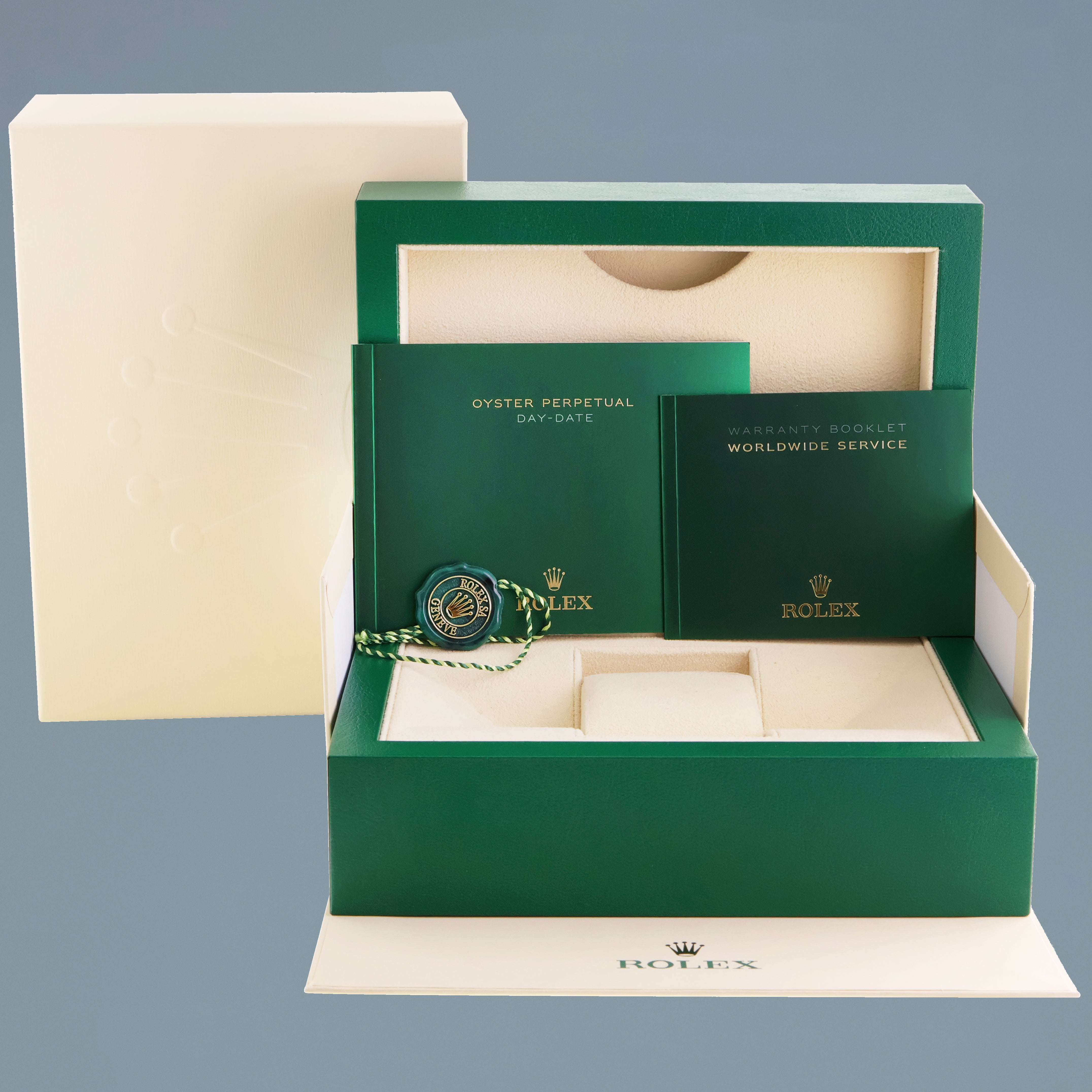 2020 MINT Rolex Day-Date 40 President 228238 Green Enamel Roman Gold Watch Box