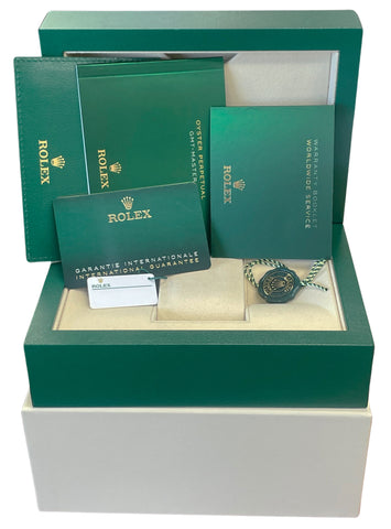 NEW PAPERS Rolex GMT-Master II Two-Tone 18K Gold ROOT-BEER 40mm 126711CHNR BOX