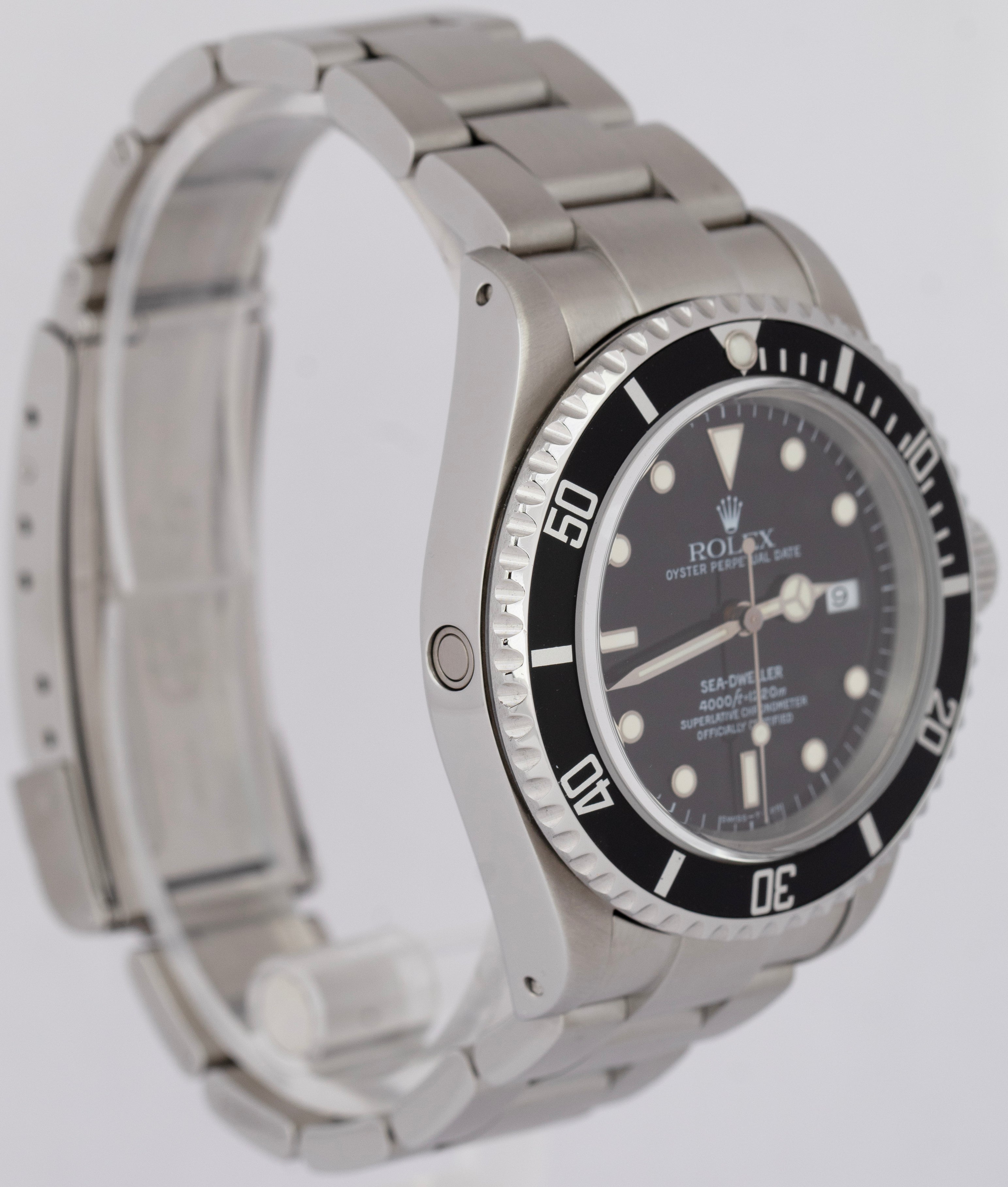 MINT Rolex Sea-Dweller 40mm BLACK Stainless Steel Oyster Date Watch 16600