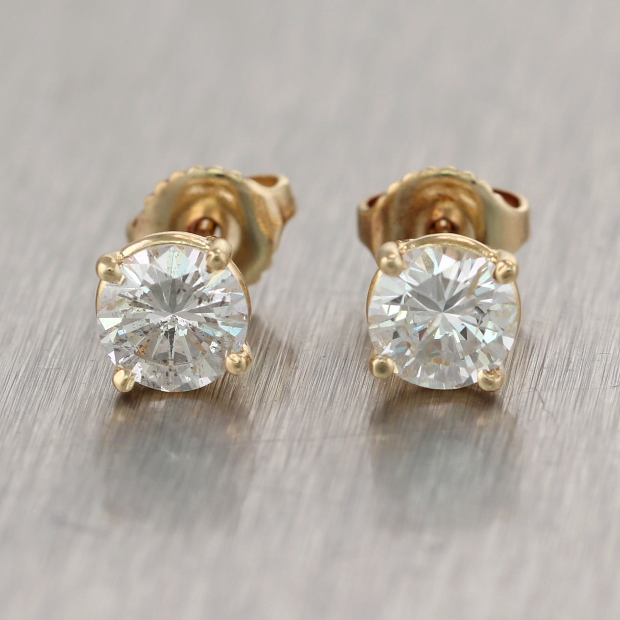 Modern 14k Yellow Gold 1.50ctw Diamond Stud Earrings