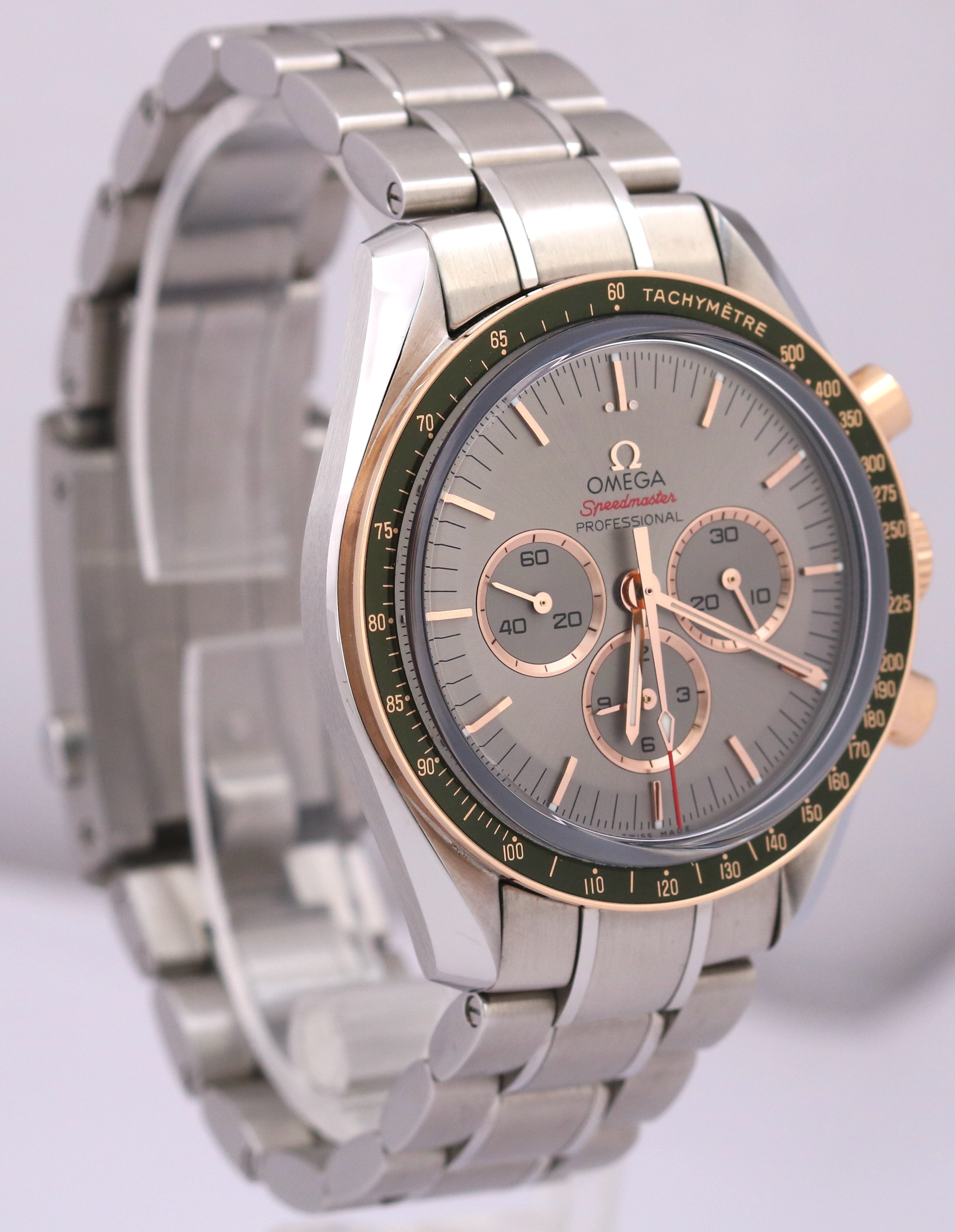 MINT PAPERS Omega Speedmaster Tokyo 2020 Steel 18K 42mm 522.20.42.30.06.001 BOX