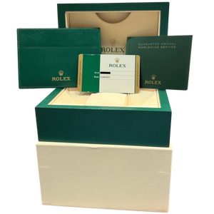 MINT PAPERS Rolex Submariner Date HULK Green Ceramic Watch 40mm 116610 LV BOX