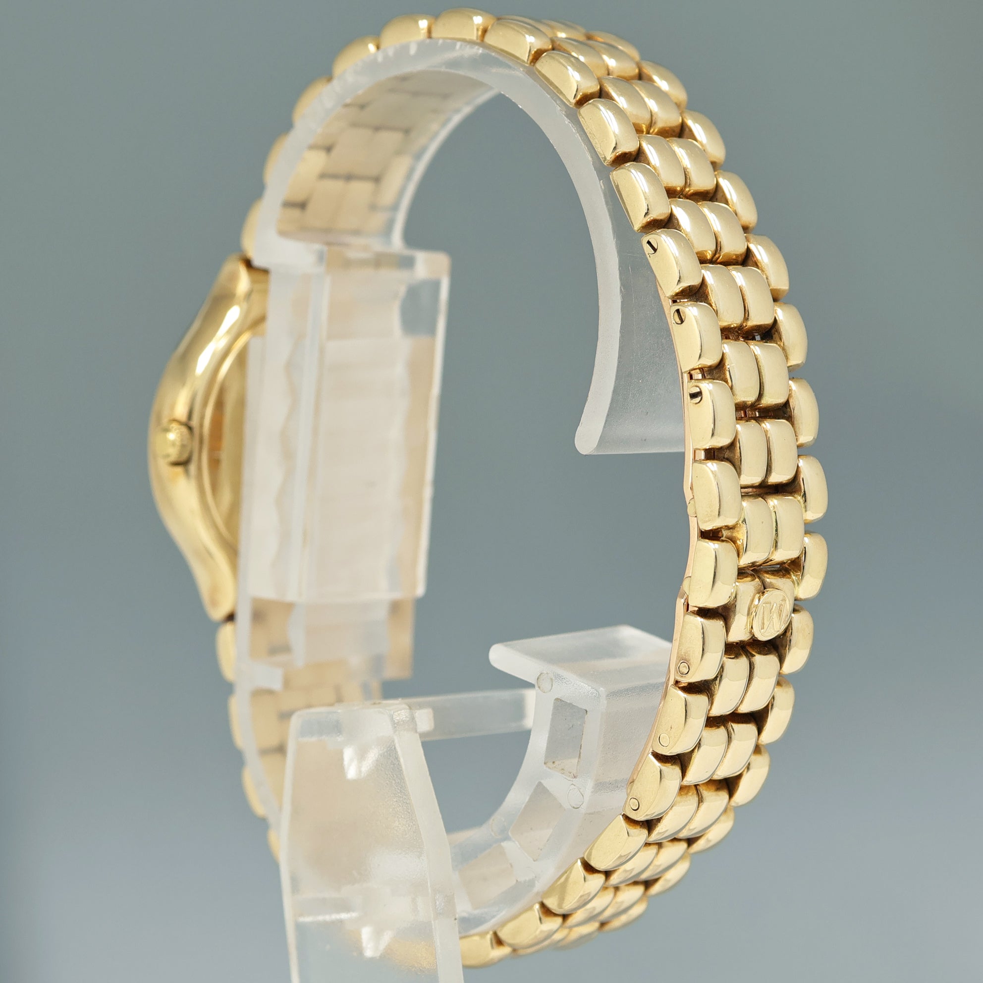 Movado 14k Solid Yellow Gold Diamond and Mother of Pearl Watch