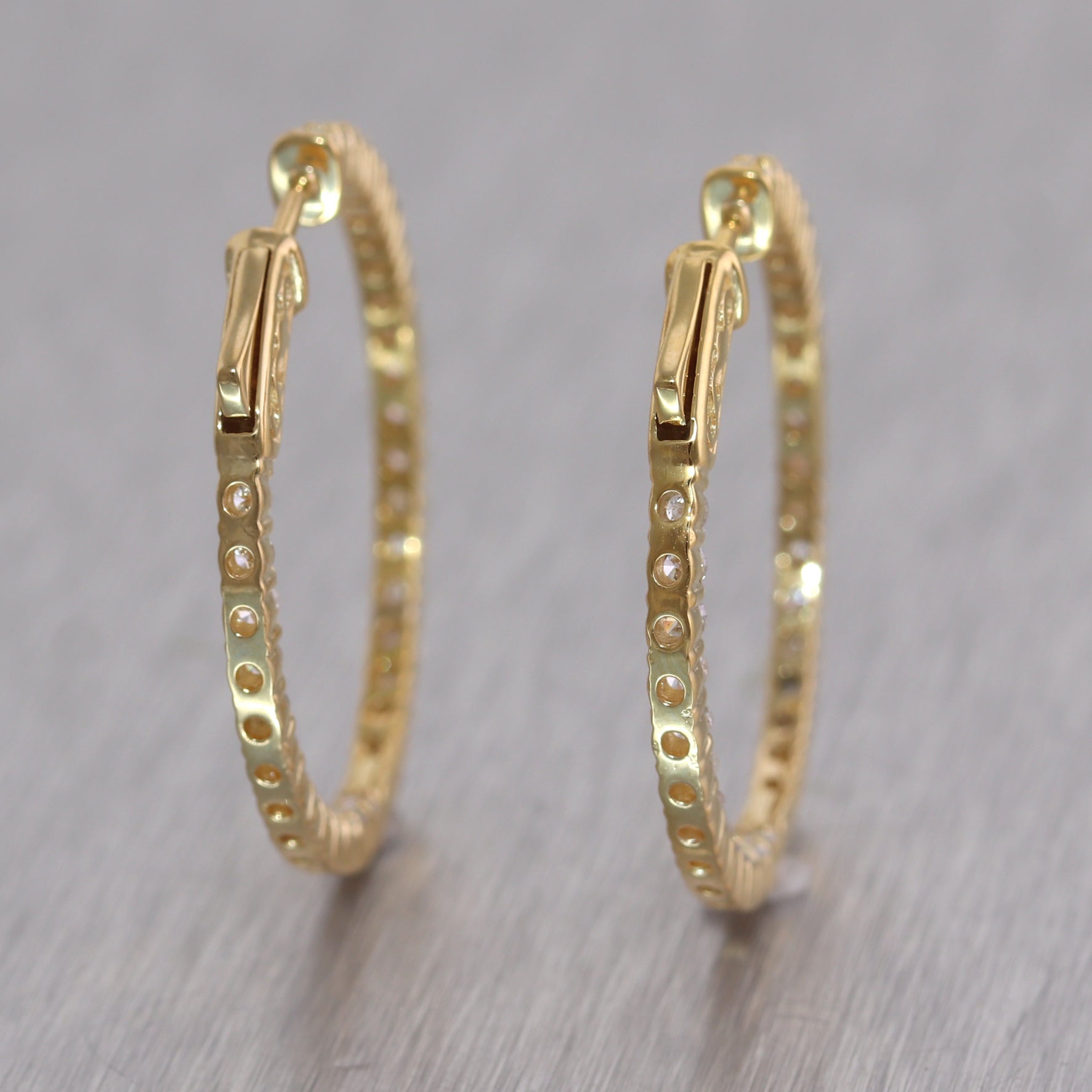 14k Yellow Gold 2ctw Diamond In & Out Hoop Earrings