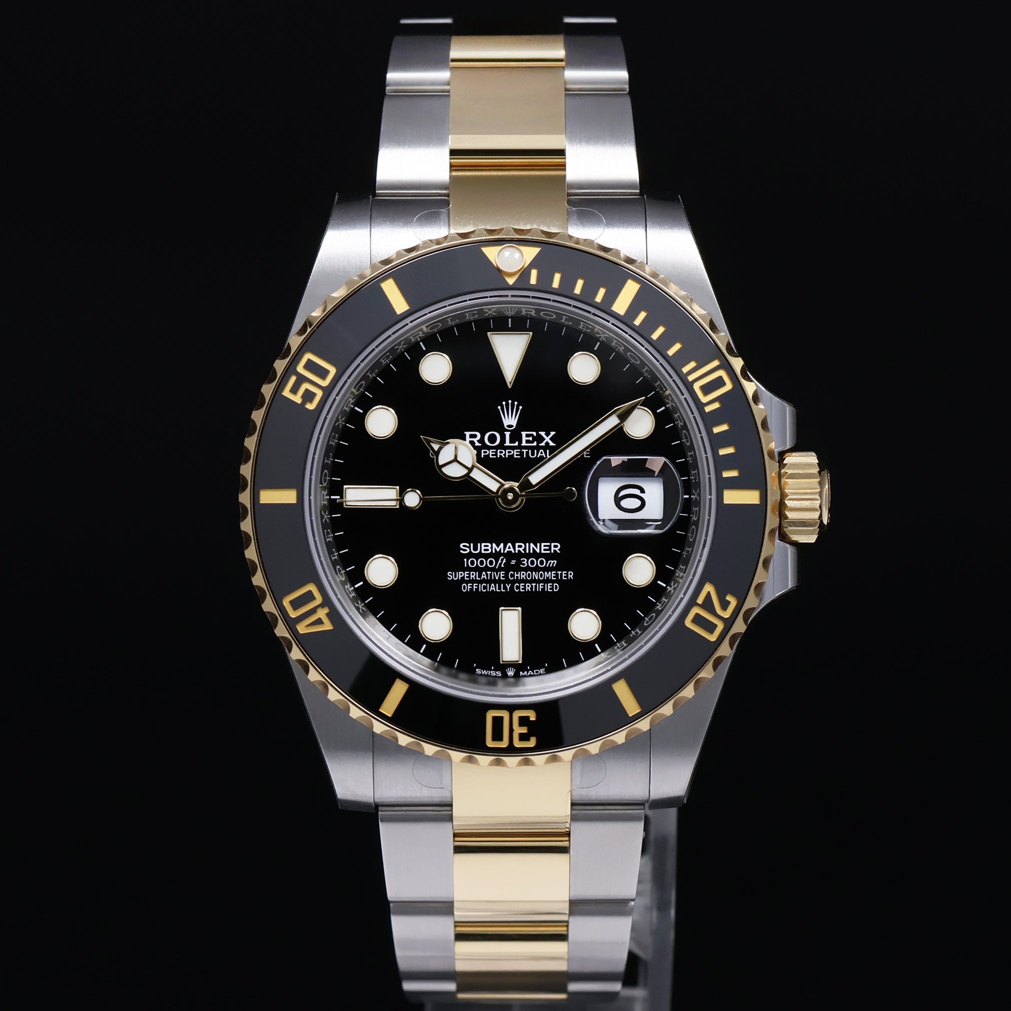 STICKERS 2023 PAPERS Rolex Submariner 41mm Black 126613LN Two Tone Gold Watch