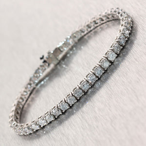 Modern 14k White Gold 8.03ctw Diamond Tennis Bracelet