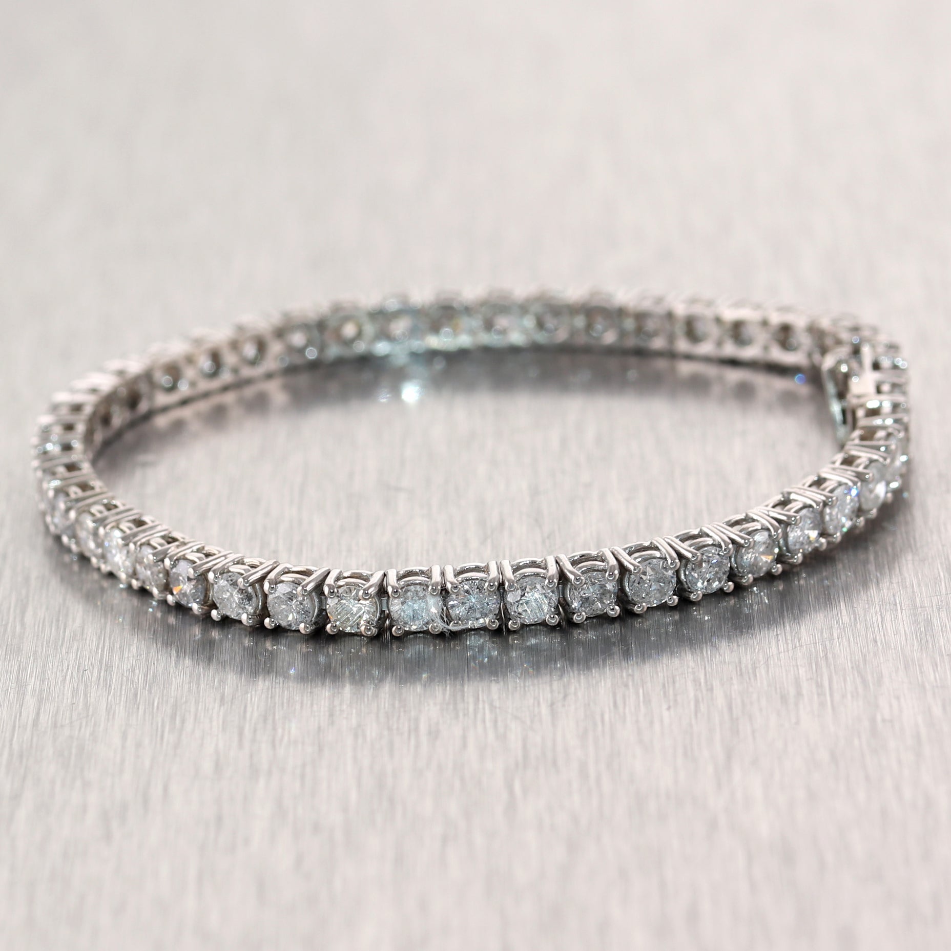 Modern 14k White Gold 8.03ctw Diamond Tennis Bracelet