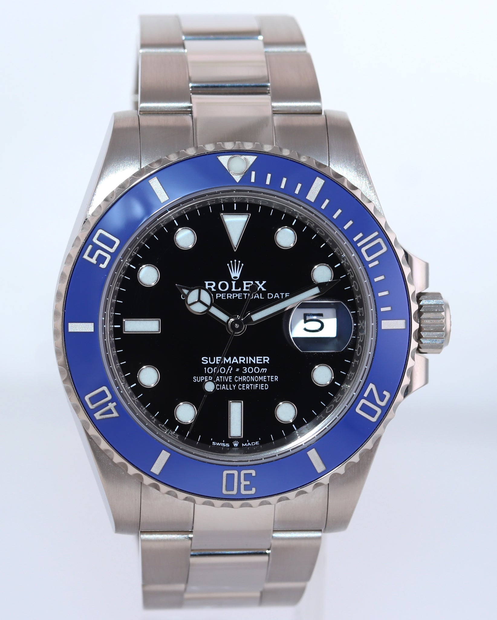 2022 MINT Rolex Submariner Blue Smurf 126619 White Gold 41mm Watch Box