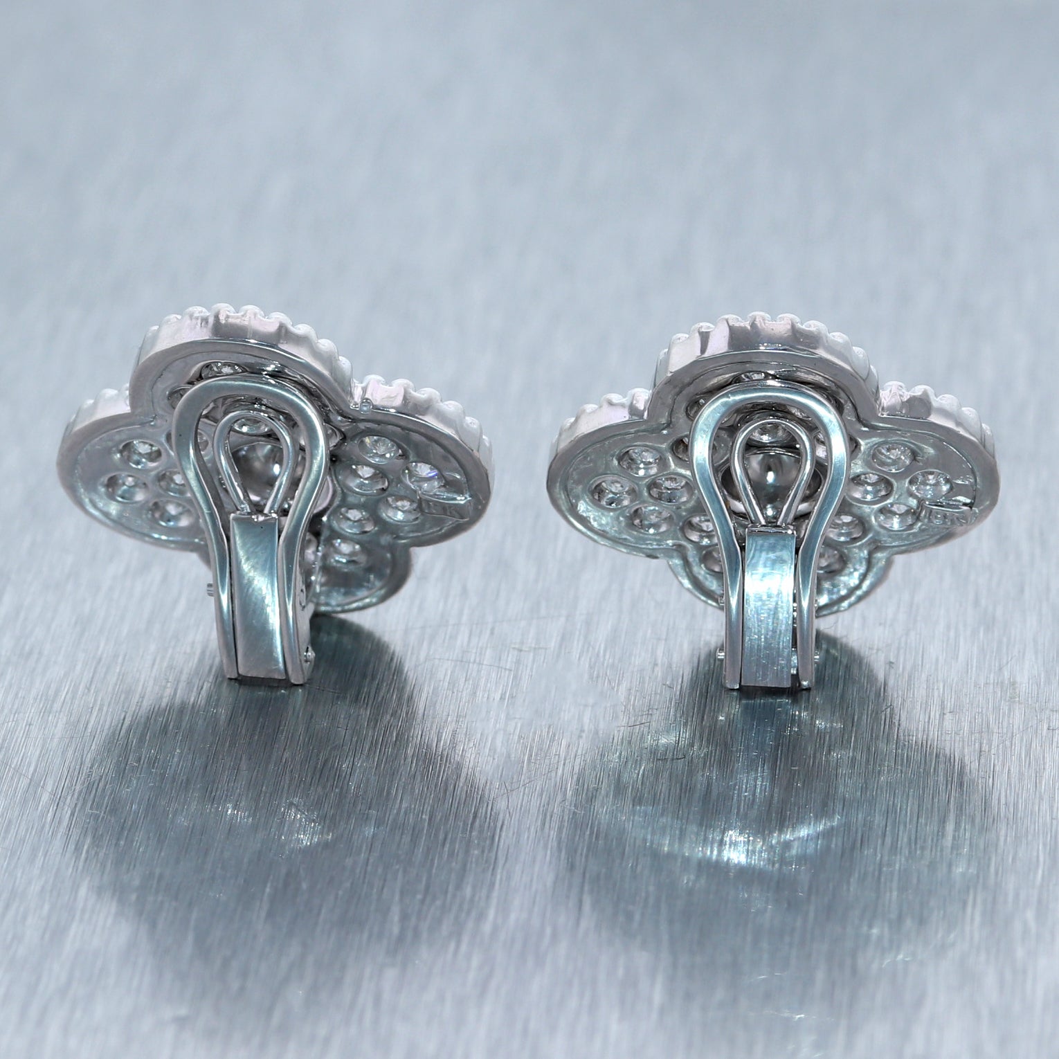 Modern 18k White Gold 2ctw Diamond Flower Clip-On Earrings