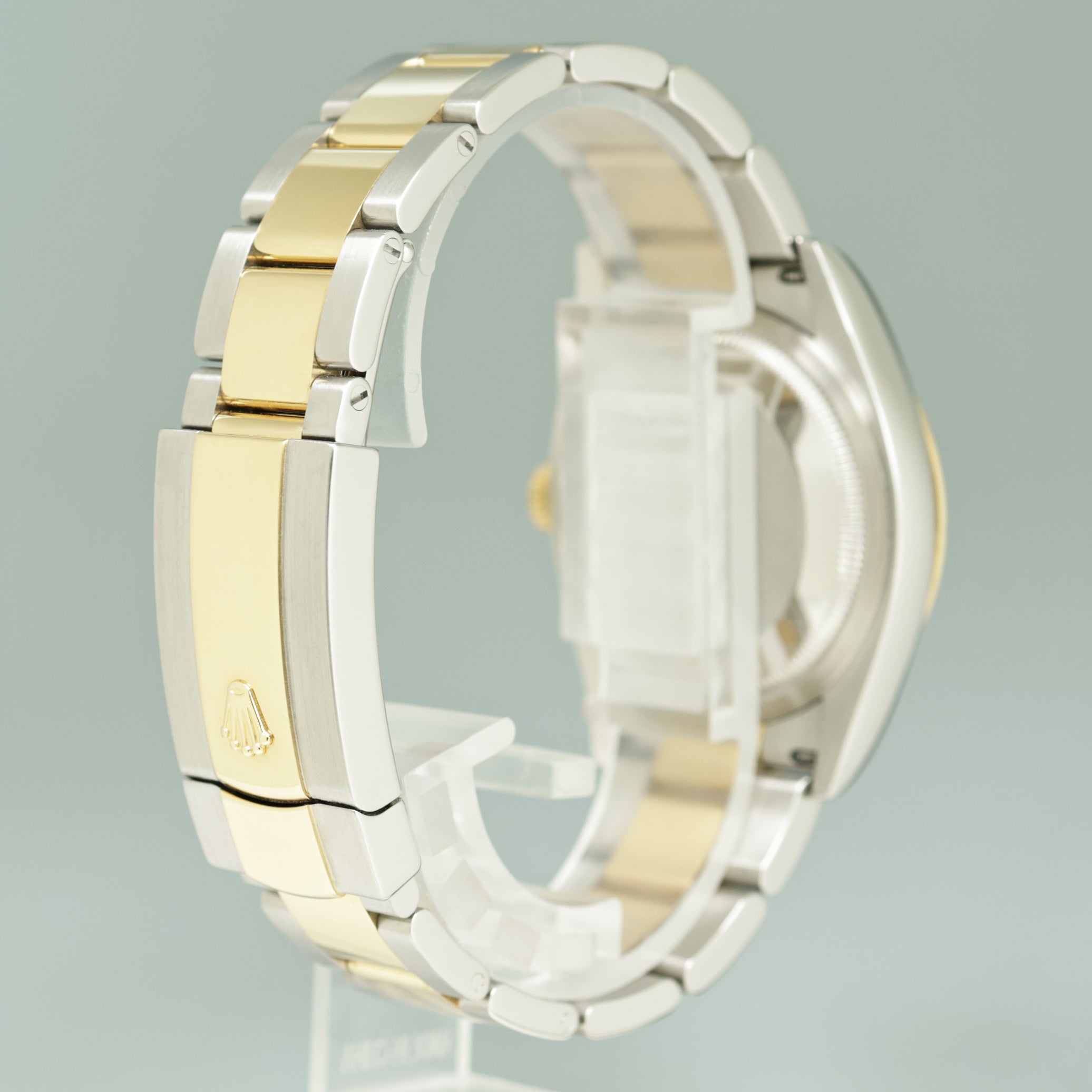 2023 Rolex DateJust 36mm Champagne Motif Two Tone Gold Oyster 126233 Watch Box