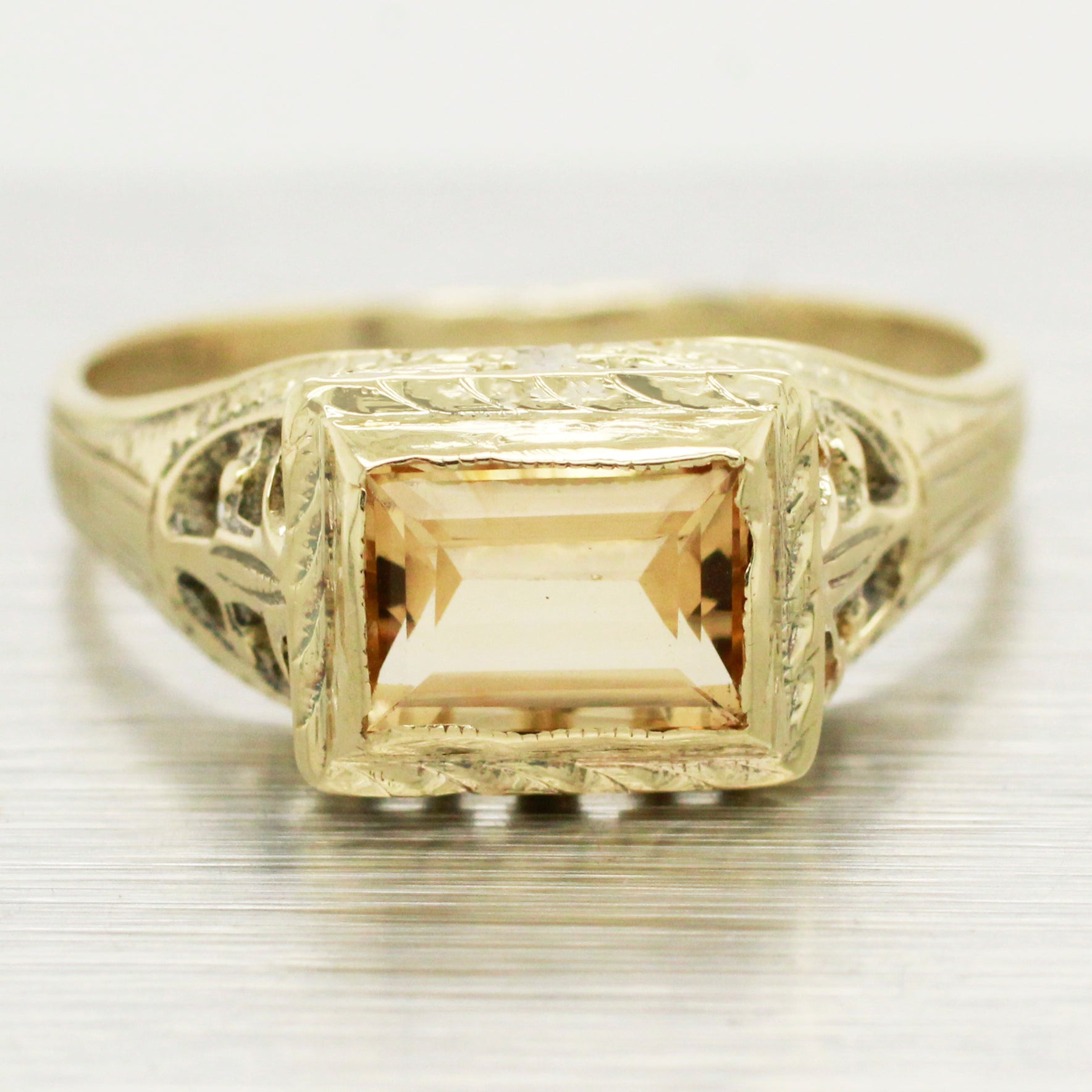 Antique Art Deco 0.60ct Yellow Citrine Ring - 14k Yellow Gold Filigree Band