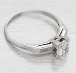 Antique Art Deco 0.90ctw Round Diamond Engagement Ring - Platinum Setting