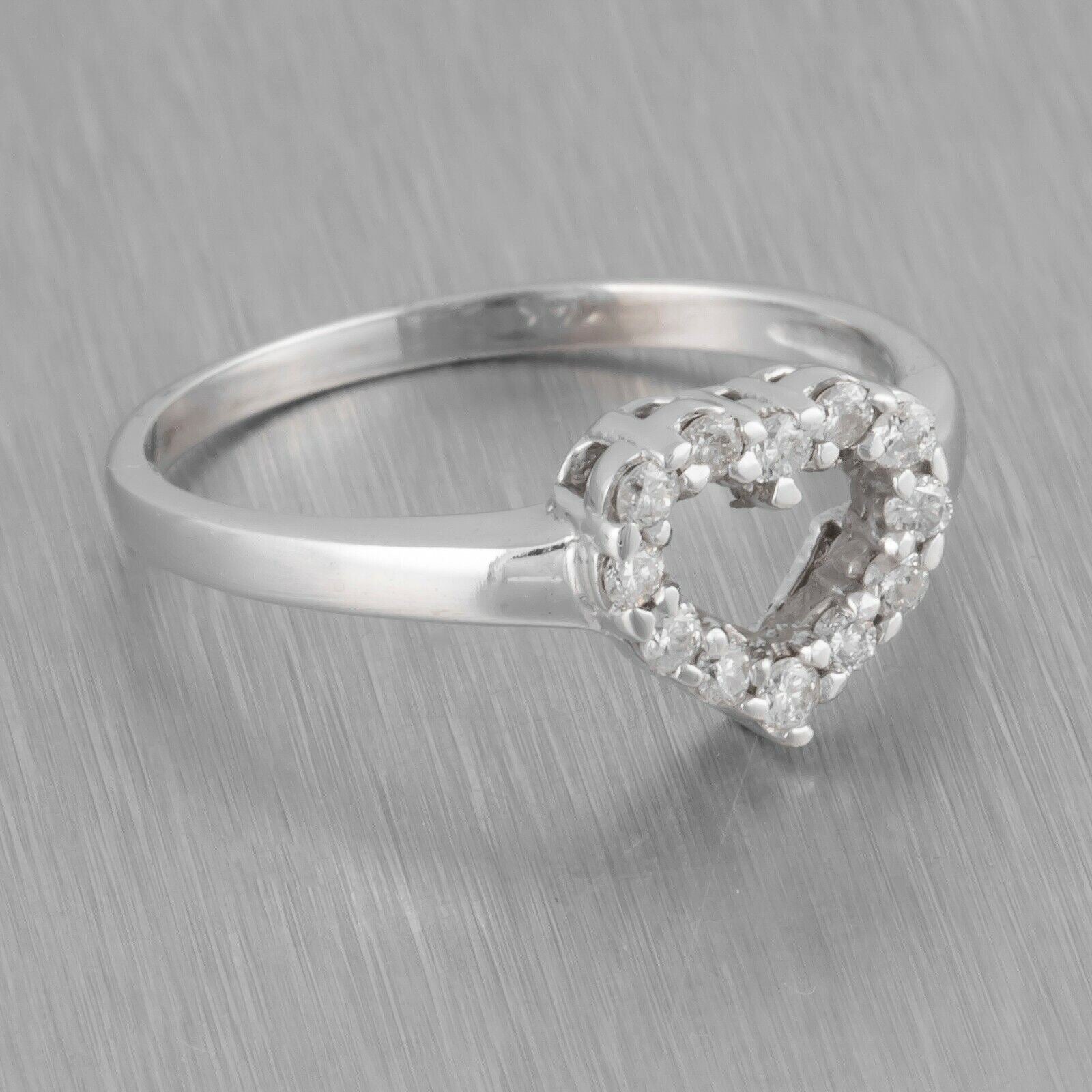 Modern Estate Solid 14k White Gold Open Heart Diamond Ring 0.27ctw Size 6.75