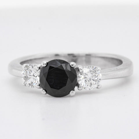 18k White Gold Three Stone White & 6mm Black Diamond Ring 0.40ctw size 5.5