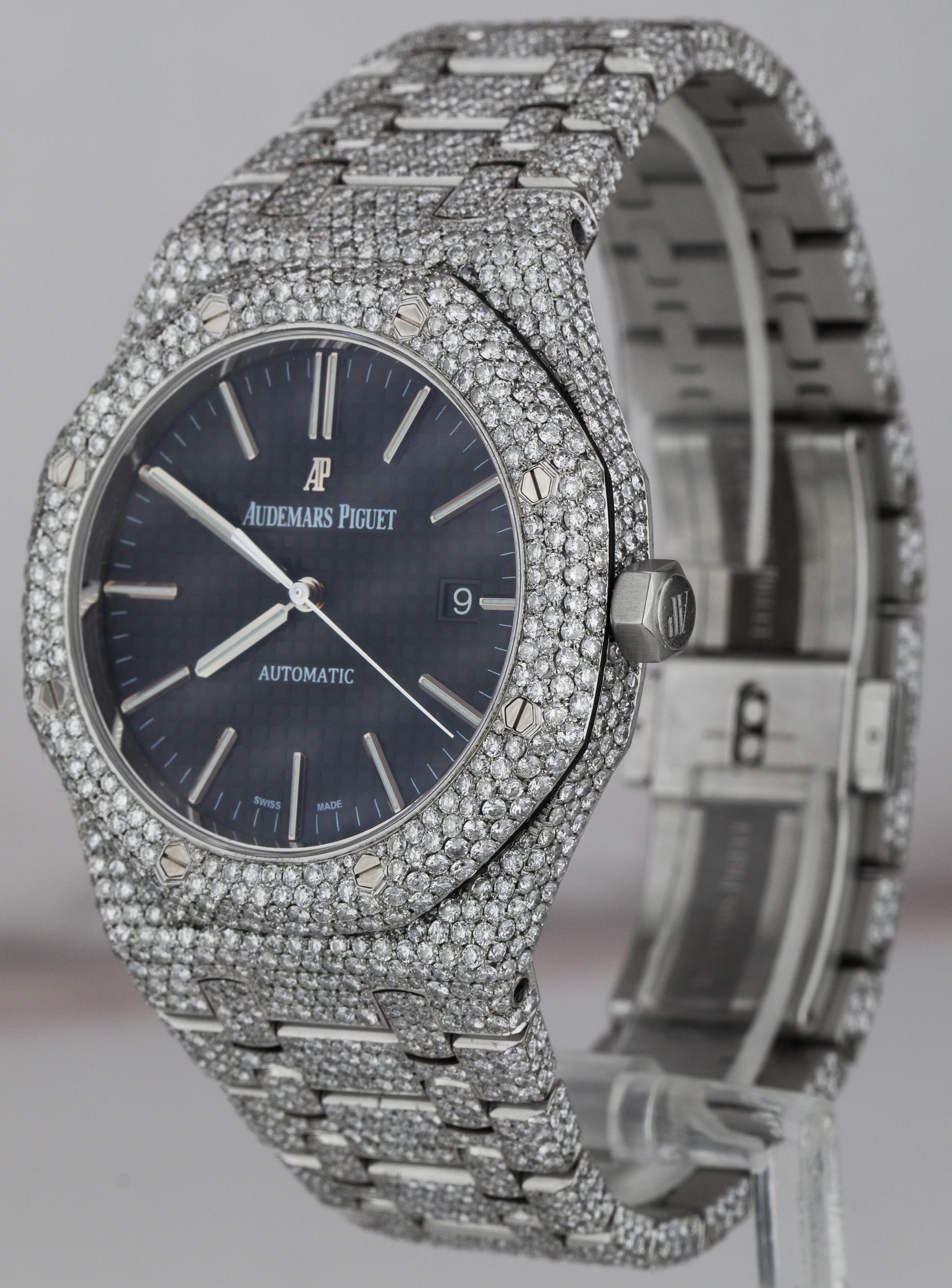 Audemars Piguet Royal Oak Watch Stainless Steel Black Dial with 1750  Diamonds! For Sale at 1stDibs