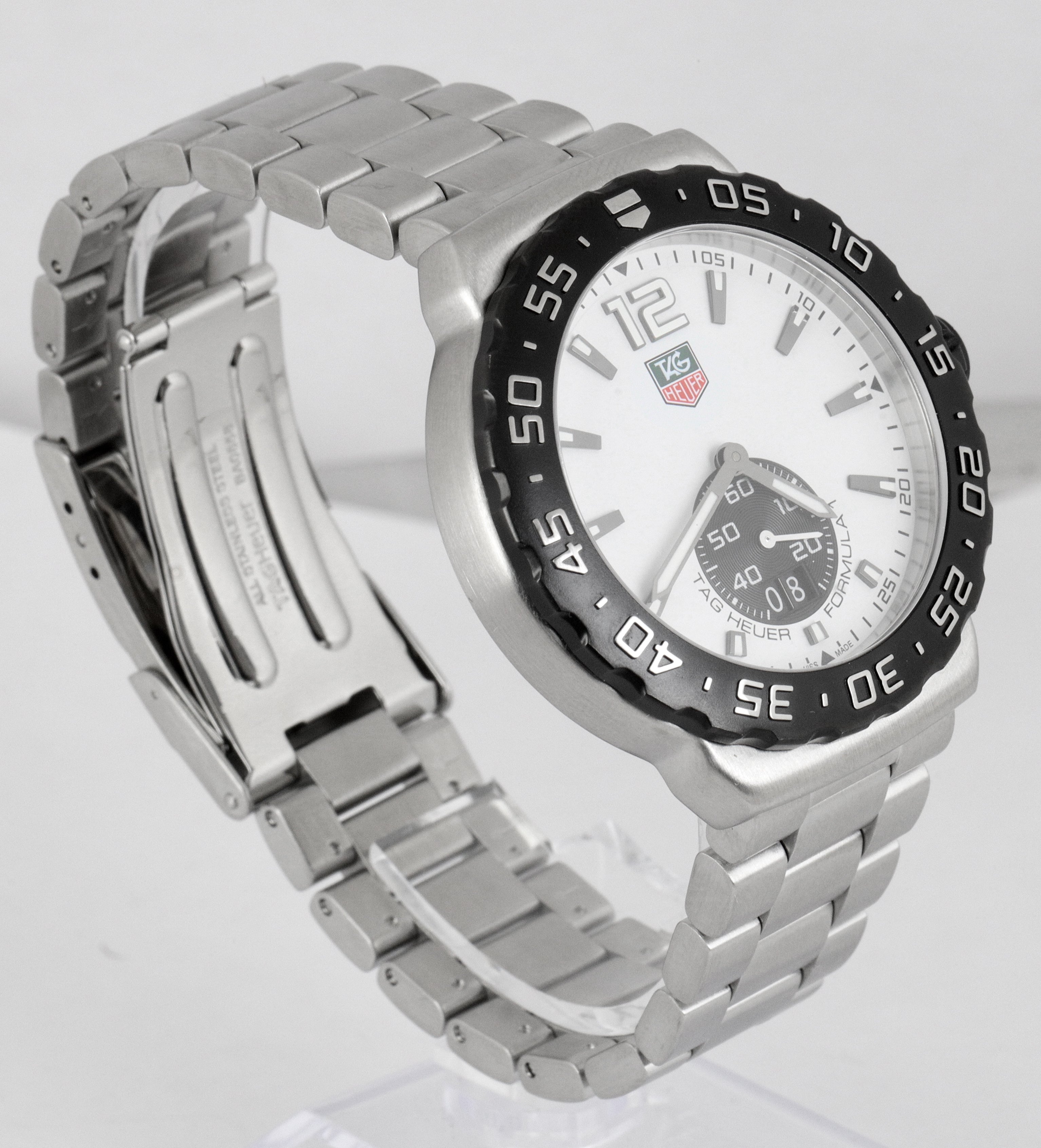 Tag clearance heuer wau1111