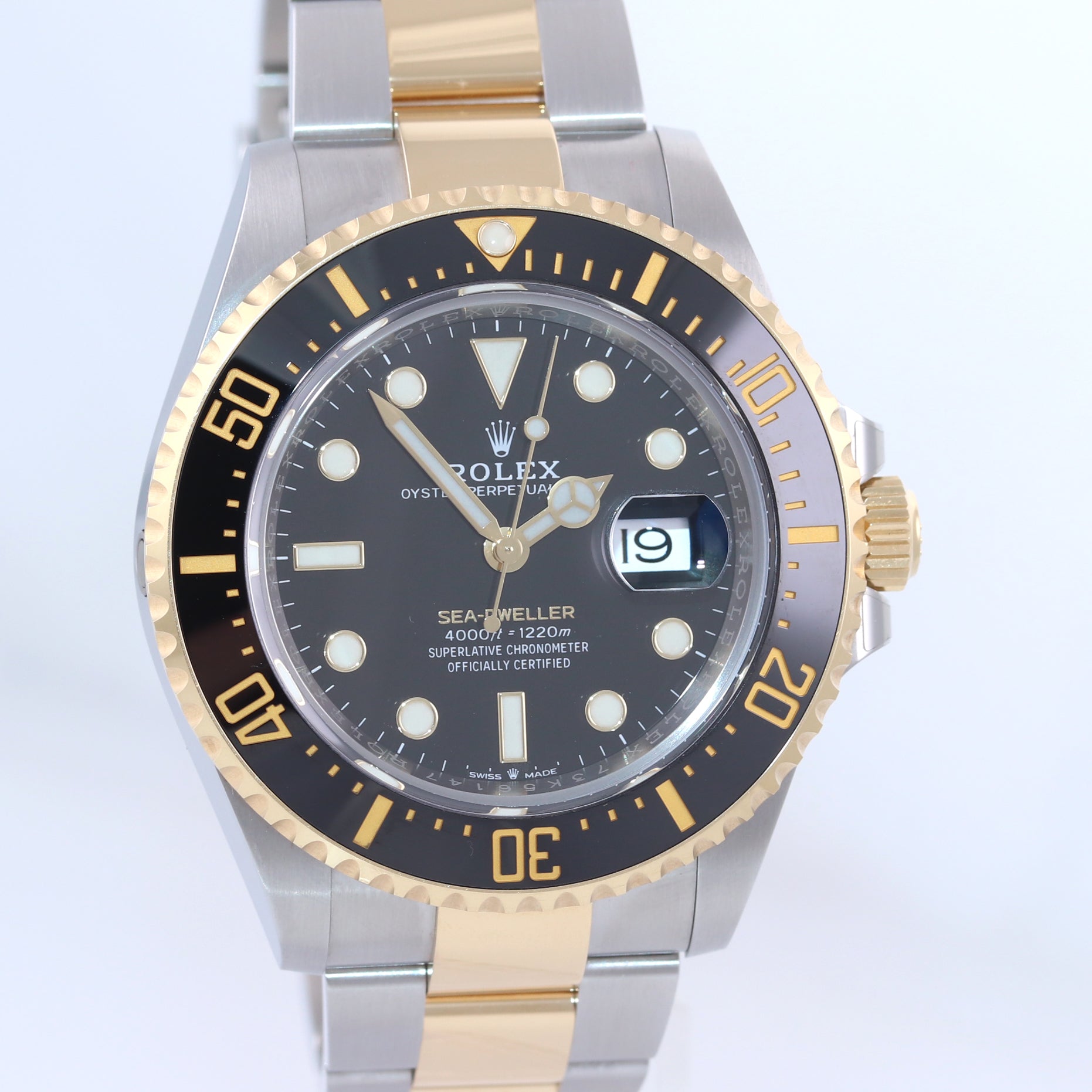 Rolex Sea-Dweller 43 18K Yellow Gold/Steel Black Mens Watch B/P '20 126603