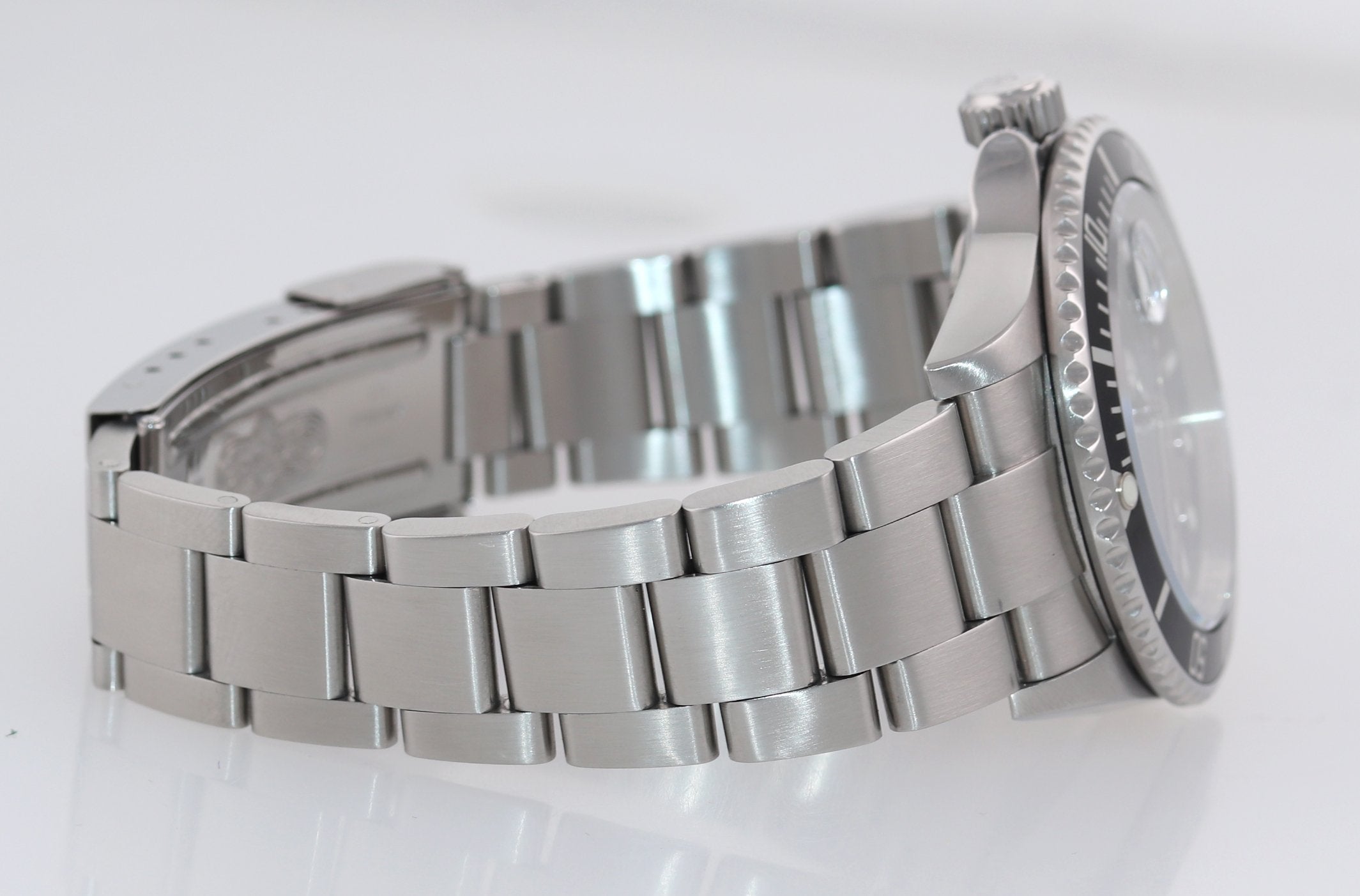 2009 PAPERS ENGRAVED REHAUT Rolex Submariner Date 16610 Steel 40mm Watch Box