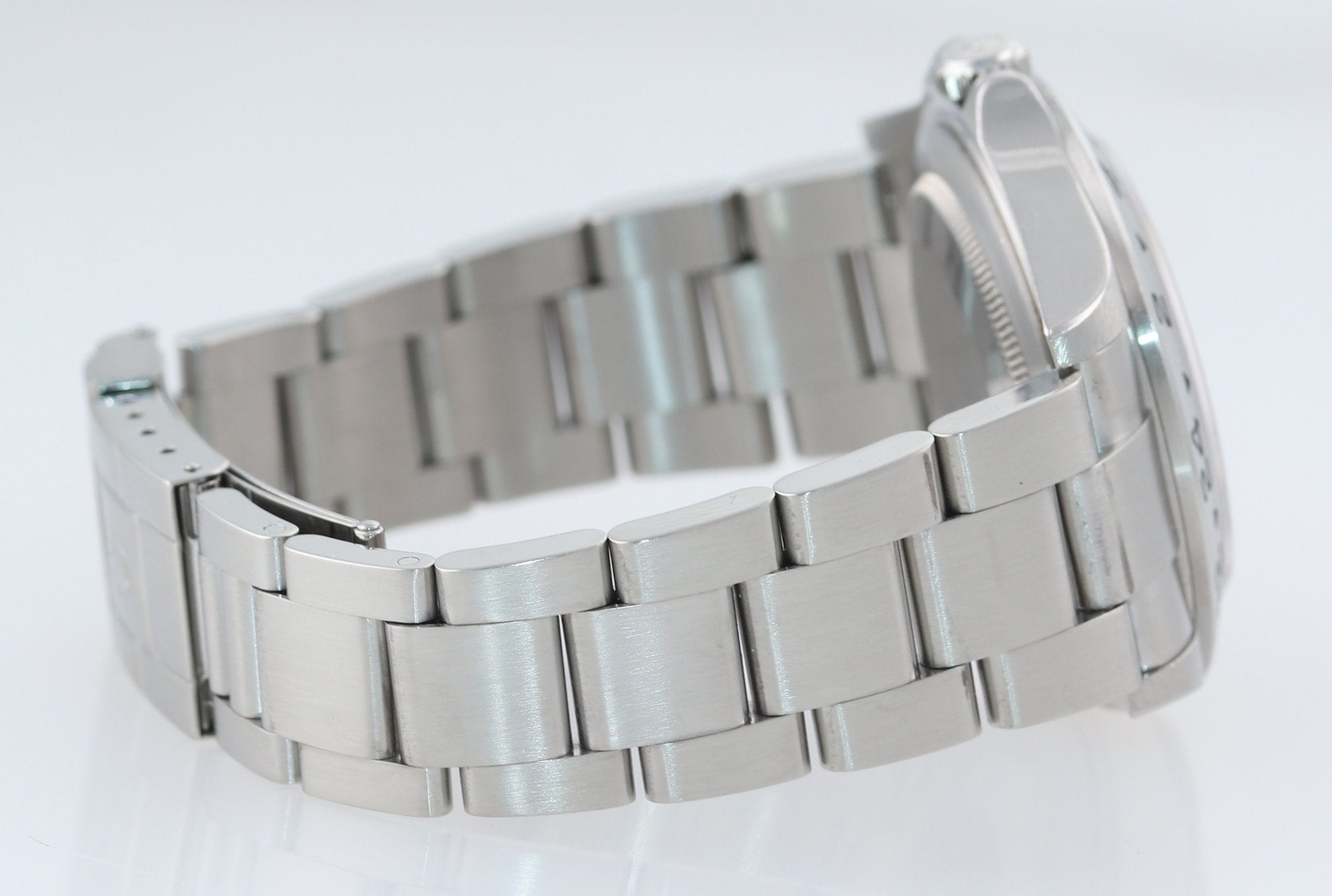 2004 NO HOLES Rolex Explorer II 16570 Stainless Steel Black Date GMT 40mm Watch