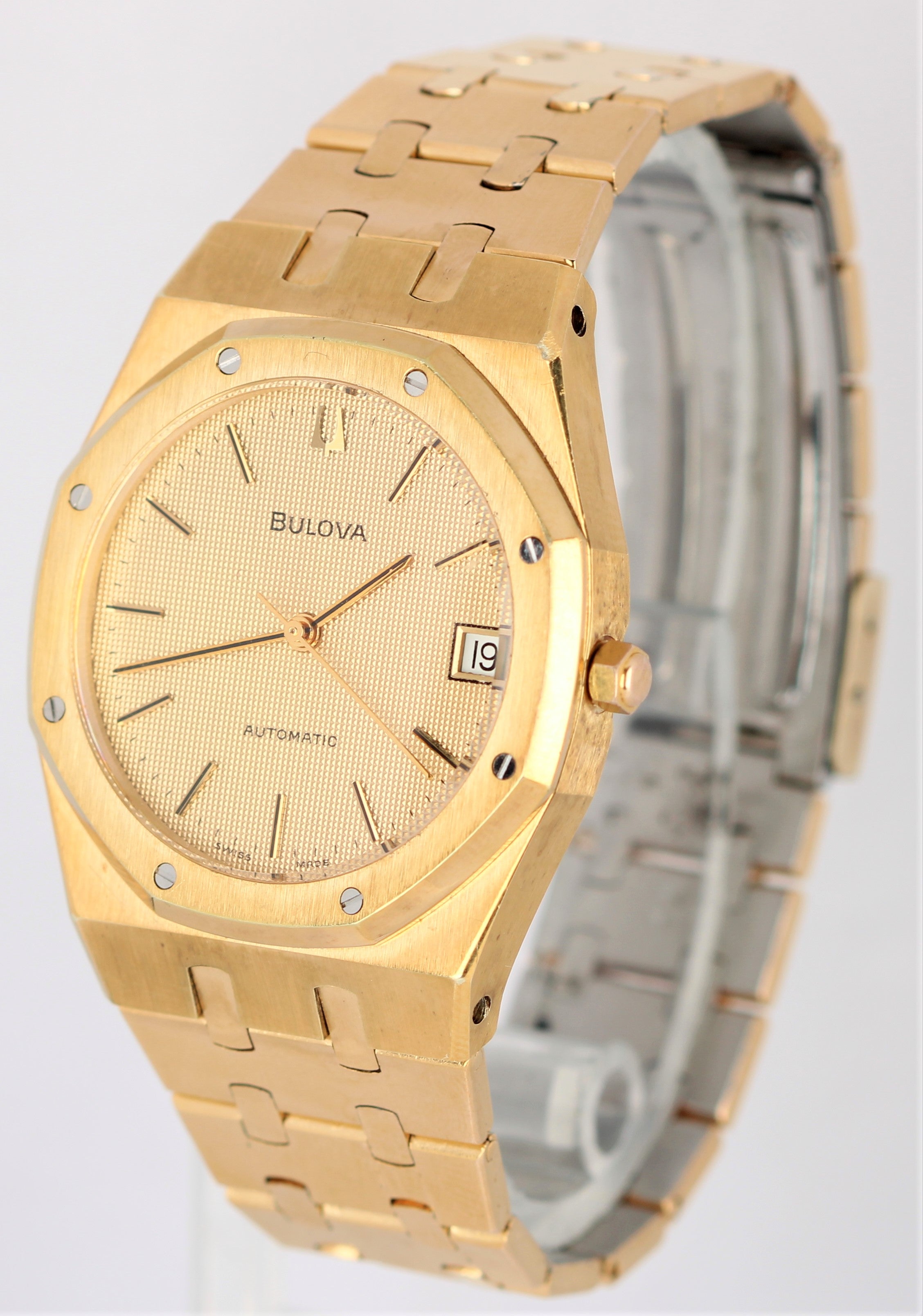 Royal oak homage on sale bulova