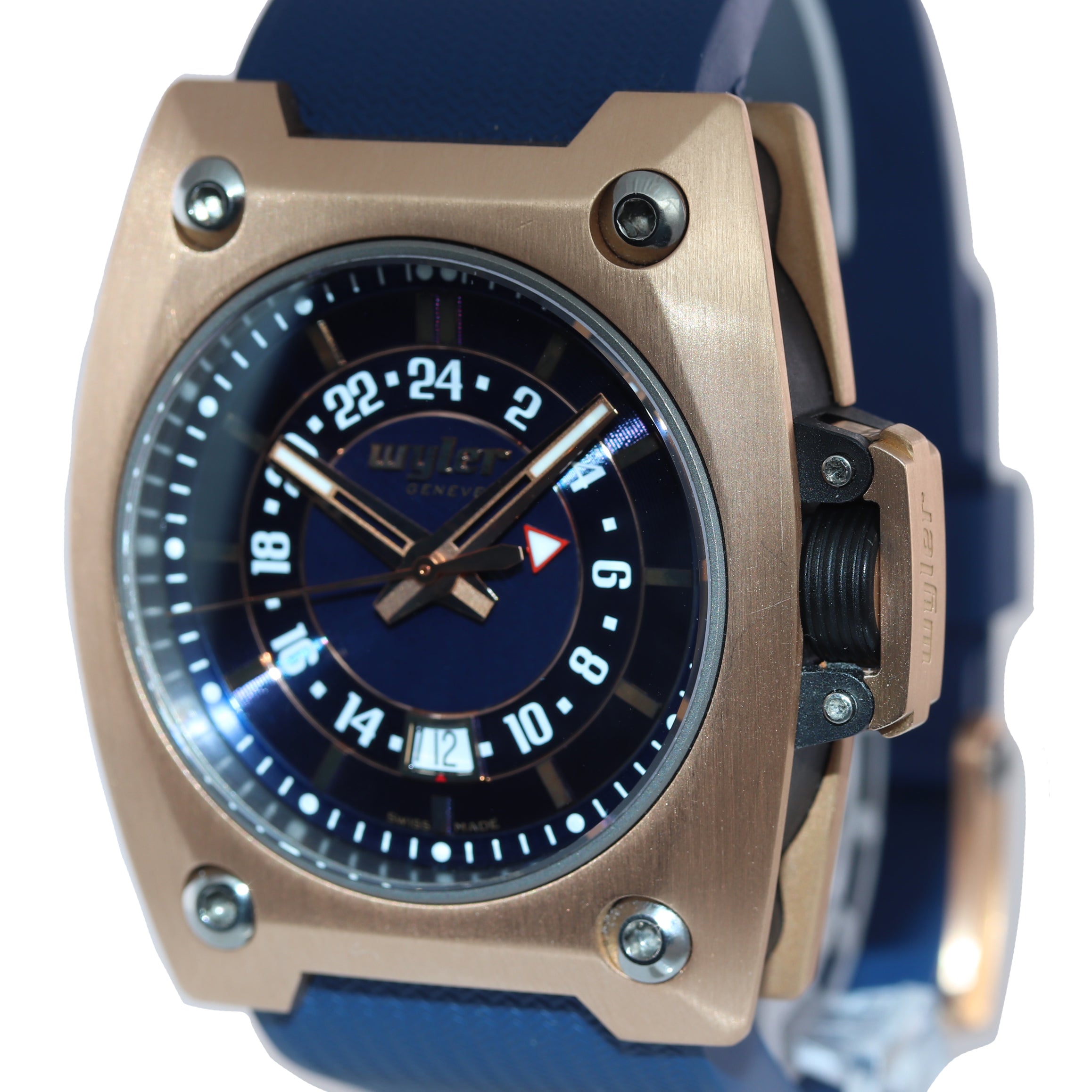 Wyler Geneve Code R GMT Date 200.2 Solid 18k Rose Gold Blue 44mm Automatic Watch