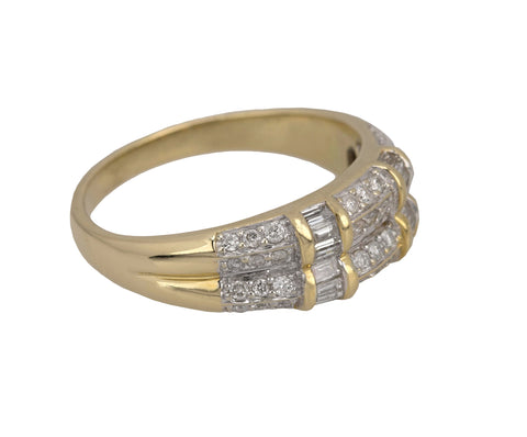 Women's Vintage Estate 14K Yellow Gold 0.72ctw Baguette & Round Cut Diamond Ring
