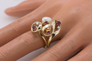 Antique Estate 14K Yellow Gold 0.45ctw Ruby Diamond Baroque Pearl Cocktail Ring