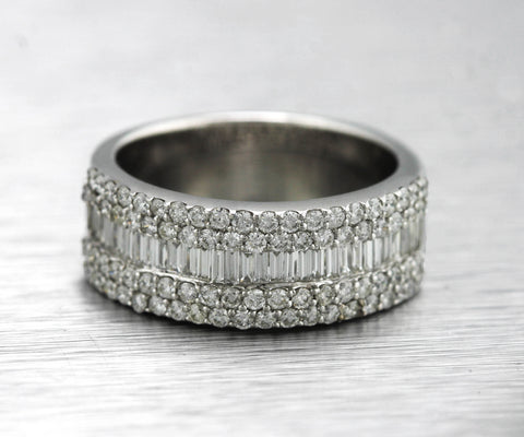 Ladies Sparkling Estate 18K White Gold 1.27ctw Baguette Cut Diamond Band Ring